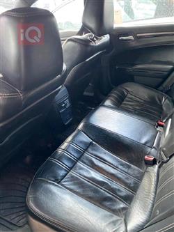 کرایسلەر 300